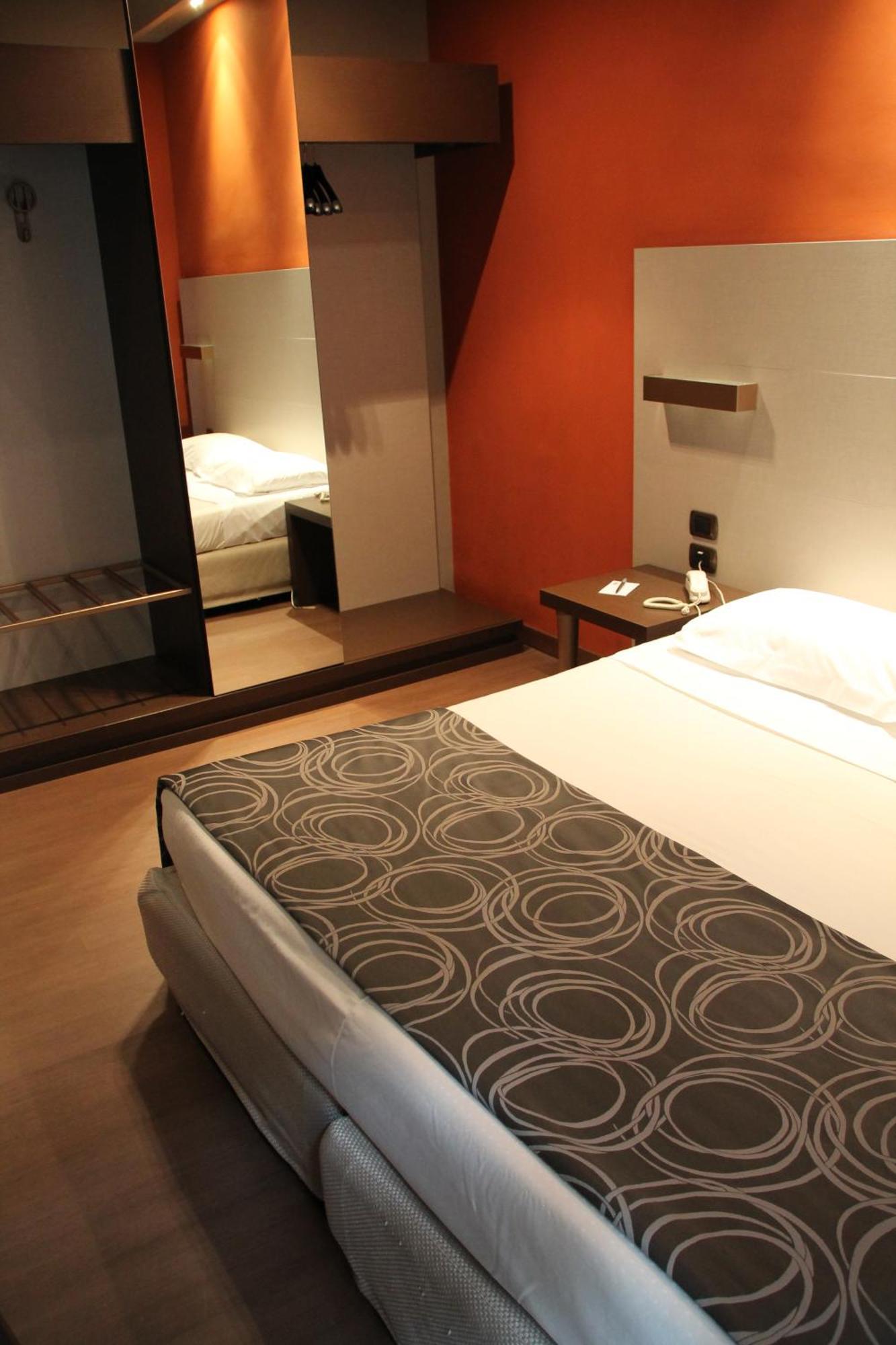 Soperga Hotel 3*